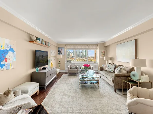 25 Sutton Pl S APT 15K, Manhattan, NY 10022