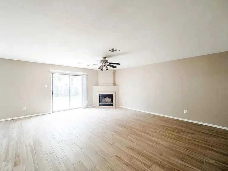 1173 Forest Bluff Trl — Photo 5
