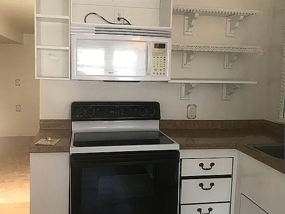   full size stove microwave