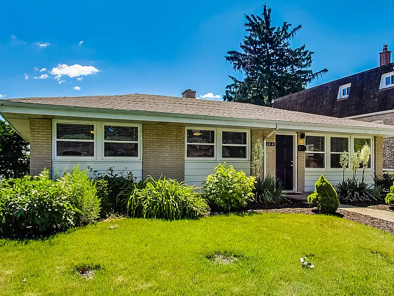 3631 Kemman Ave — Photo 6