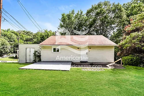 10 Hollow Dr Photo 1