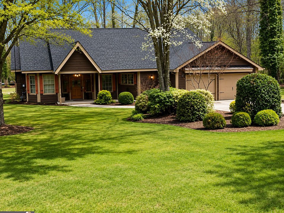 1st image of 120 Ashley Oaks Dr