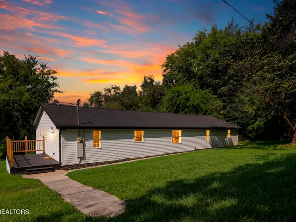 6701 Wilson Dr, Knoxville, TN 37924