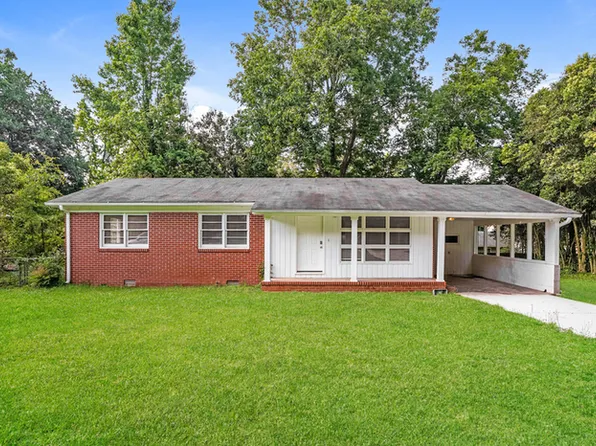 310 Sunset Dr, Griffin, GA 30223
