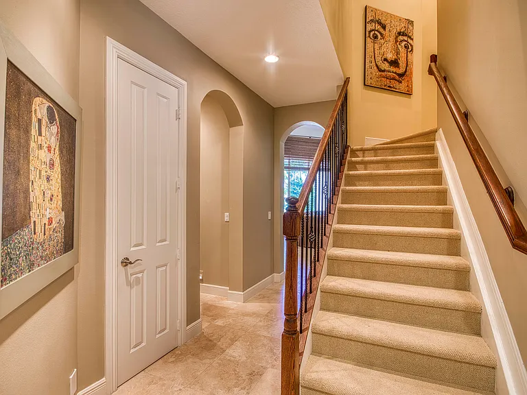 7049 Isla Vista Dr — Photo 32