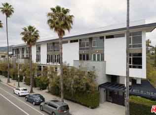 4111 W Sunset Blvd APT 233, Los Angeles, CA 90029
