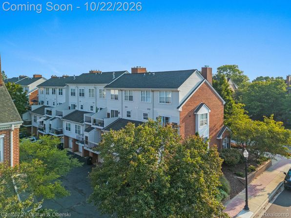 1348 S Main St