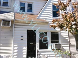 506 Glendale Rd, Upper Darby, PA 19082
