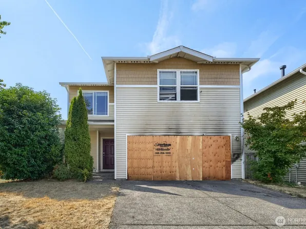 9502 187th Street Ct E, Puyallup, WA 98375