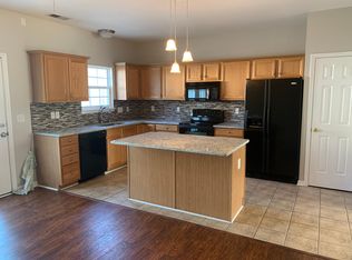 9515 Lina Ardrey Ln, Charlotte, NC 28277