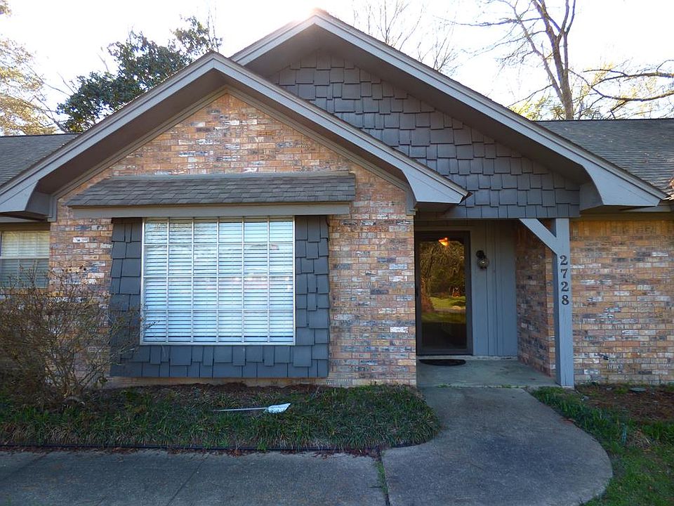 1st image of 2728 Sullivan Dr