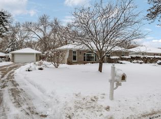 8934 Grenadier Ave S, Cottage Grove, MN 55016