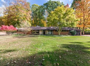16832 Bell Creek Ln, Livonia, MI