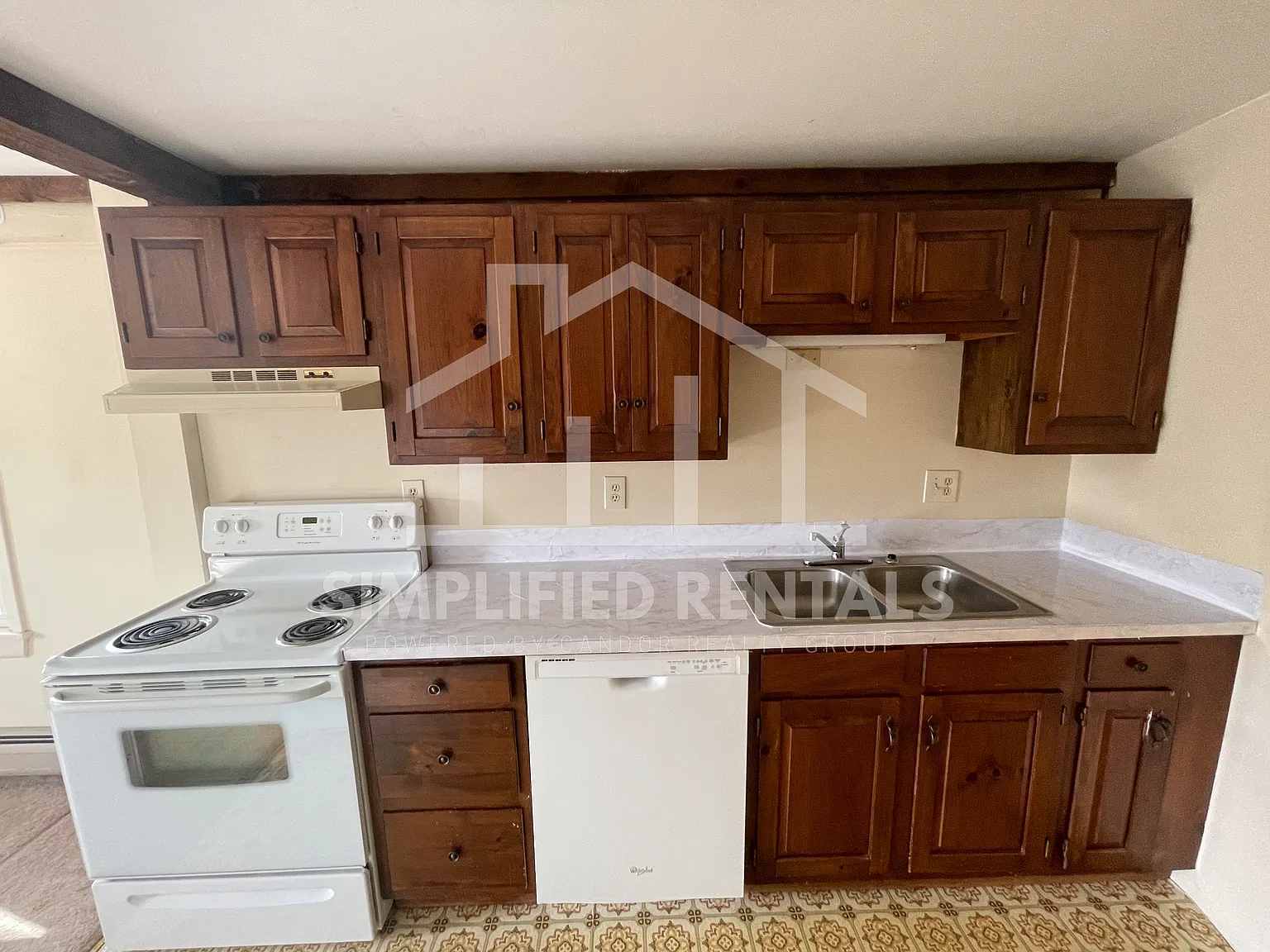Sofield Apartments — Photo 3