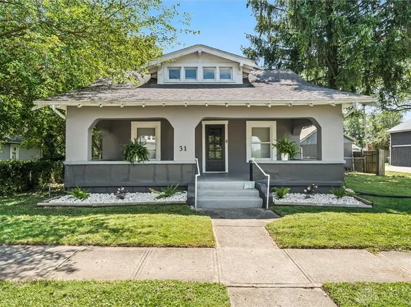 31 E Main St, Phillipsburg, OH 45354