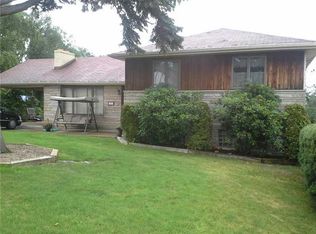 1235 Ridge Rd, Ambridge, PA 15003