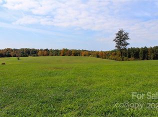 3795 Hartland Rd #3, Lenoir, NC 28645