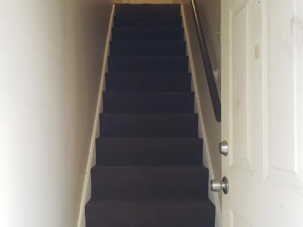 2603 Welch Ave #2, Niagara Falls, NY 14303