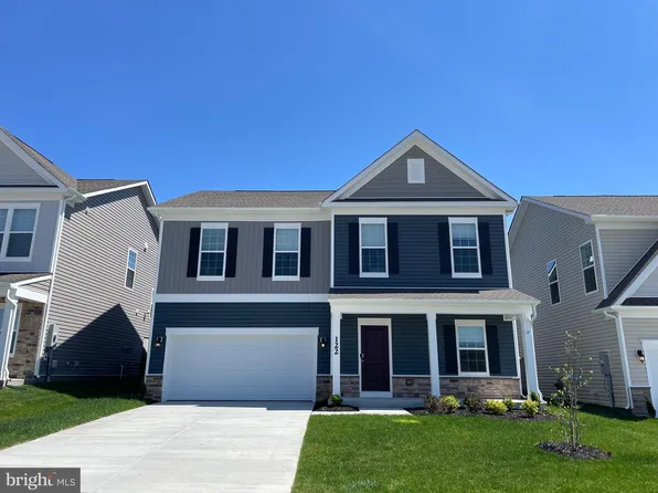 122 Clerkenwell Dr, Stephens City, VA 22655