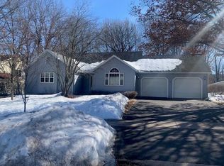 535 Saxonwood Rd, Altoona, WI 54720