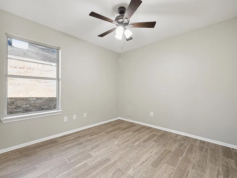 1206 Halls Brg — Photo 10