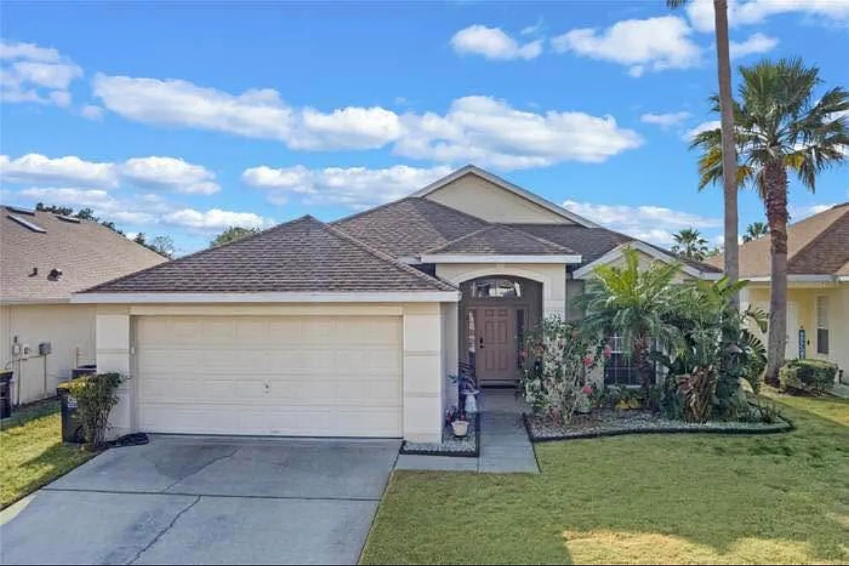 3 bed, 1562 sqft, $2,450 — Photo 2