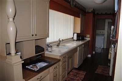5th image of 21665 Shiawassee Dr