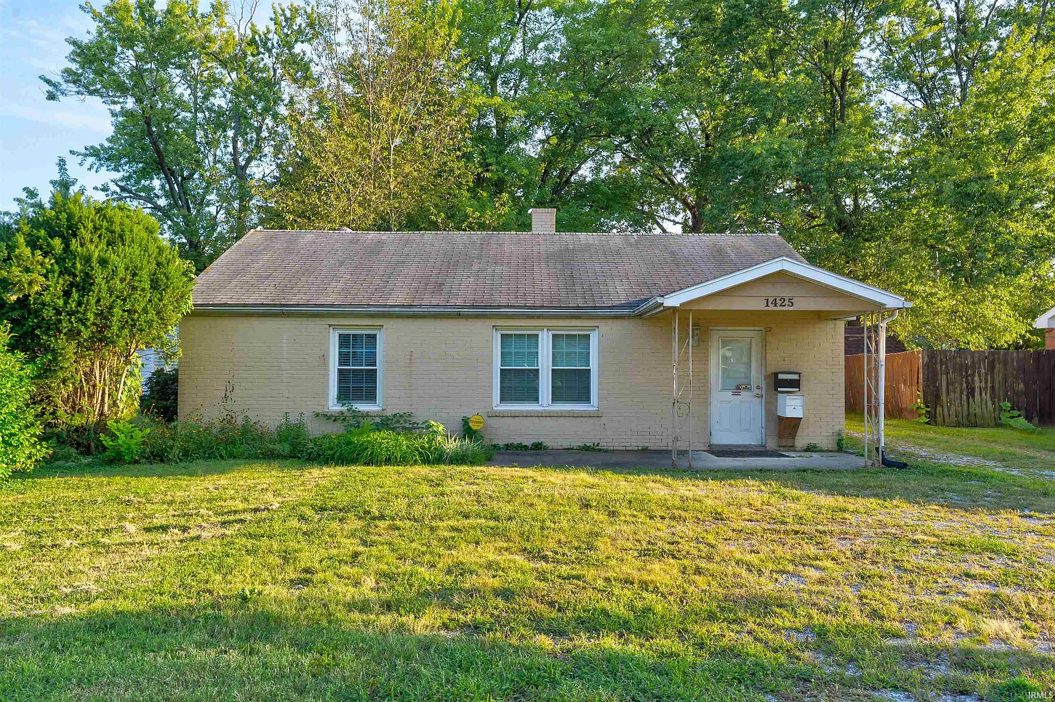 1425 Covert Ave photo 1