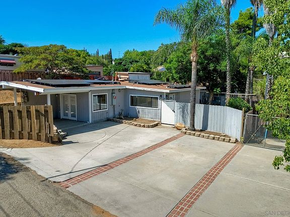 3rd image of 9125 Creekford Dr