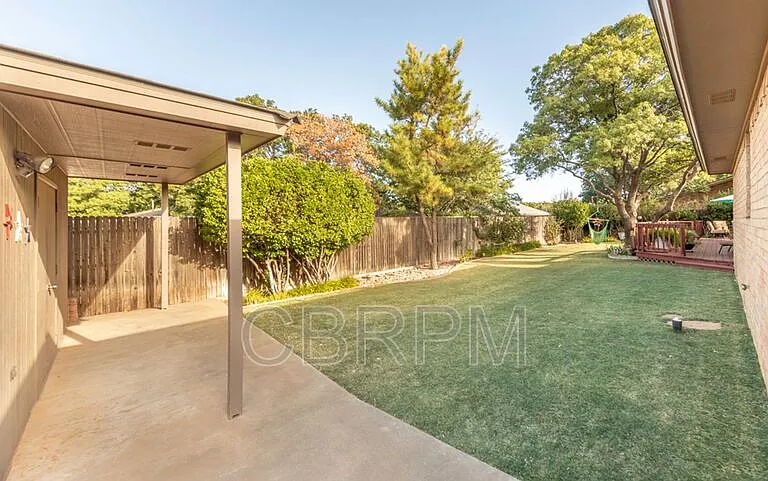 3620 93rd St — Photo 31
