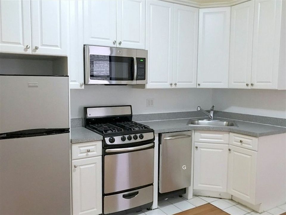 1st image of 53 W 72nd St APT 4A