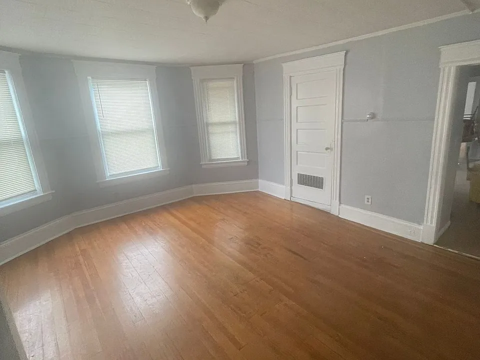 24-28 Dublin St