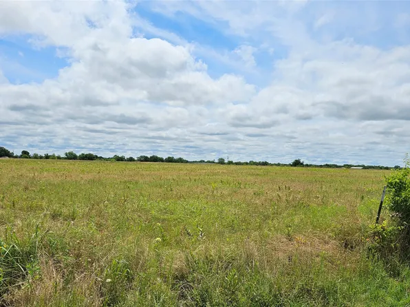 82 Tbd Hwy, Ector, TX 75439