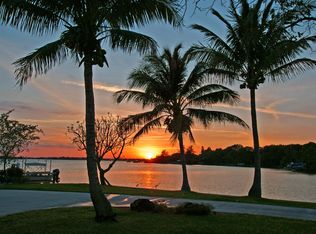 30 E Riverside Dr, Jupiter, FL 33469