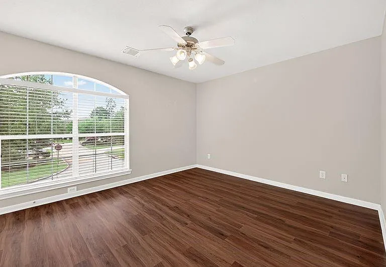 111 S Rocky Point Cir — Photo 30