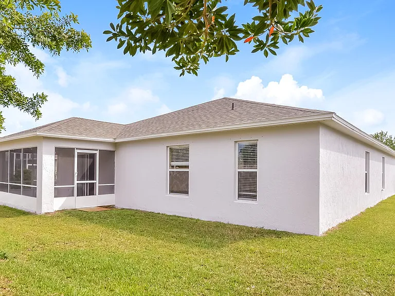 205 Tree Branch Ln — Photo 16