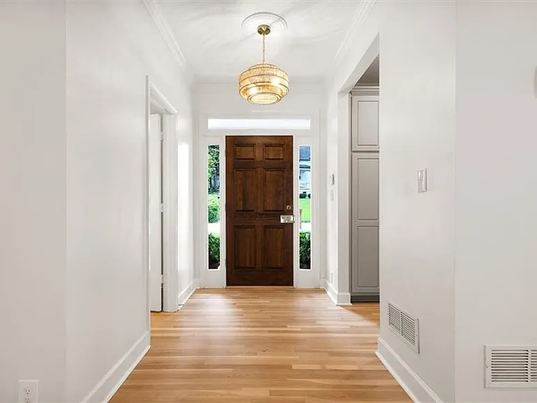2190 Stephen Long Dr NE — Photo 5