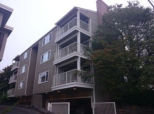 4317 Dayton Ave N APT 201, Seattle, WA 98103