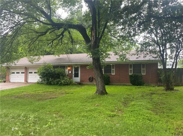 405 E Titus St, Mexia, TX 76667