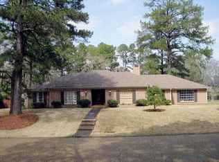 2214 E Manor Dr, Jackson, MS 39211
