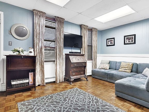 4th image of 343 Leonard St #1AND2