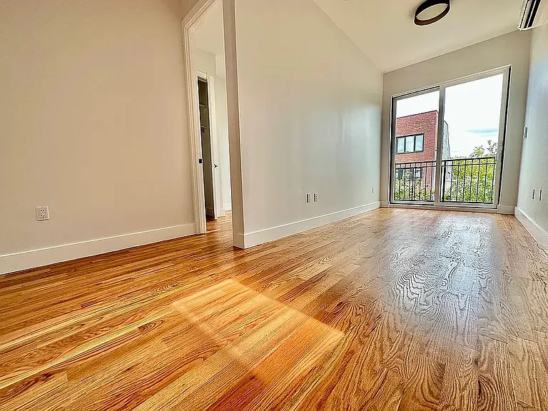 959 Metropolitan Ave #3B — Photo 14