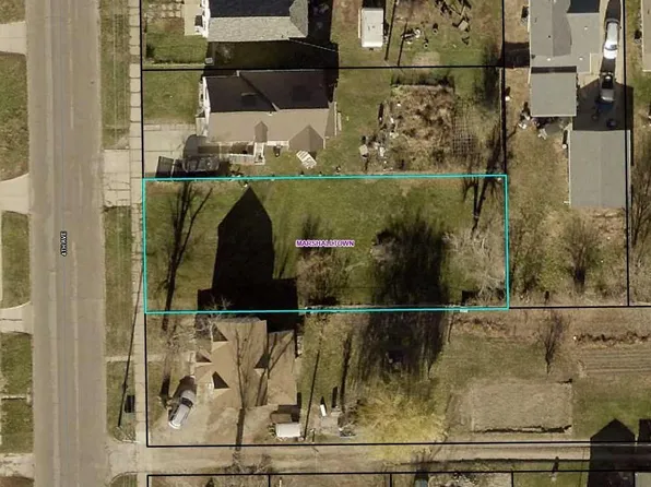 309 N 4th Ave, Marshalltown, IA 50158