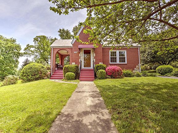 2nd image of 1248 Forest Lawn Dr