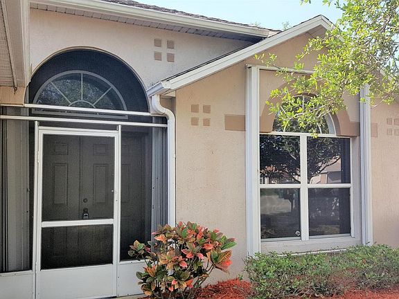 3rd image of 1273 White Oak Cir