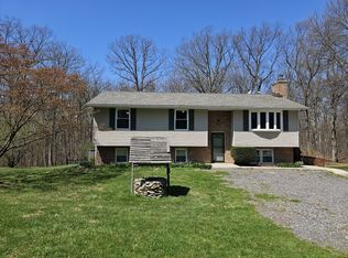 4738 Grand Valley Rd, Westminster, MD 21158