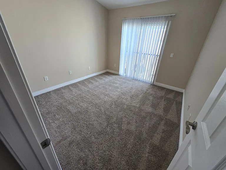 Pacifica Sunshine — Photo 28