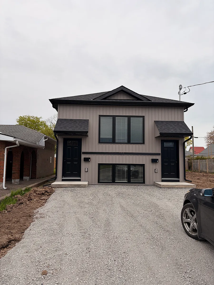 Building Photo - Oakwood St