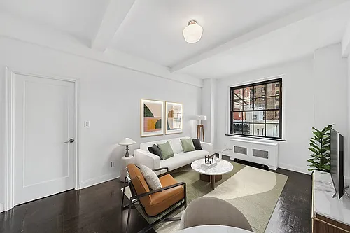 160 W 71st St #8K Photo 1
