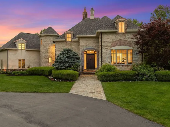 2989 Old Path Rd, Blacklick, OH 43004